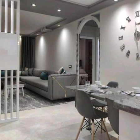 Elegant Apartment With Air Conditioner For A Great Stay 丹吉尔 外观 照片